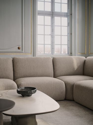 Paraggi Claudio Bellini dla BoConcept: nowoczesna sofa modułowa, kt&oacute;ra zmienia się z Twoim dniem